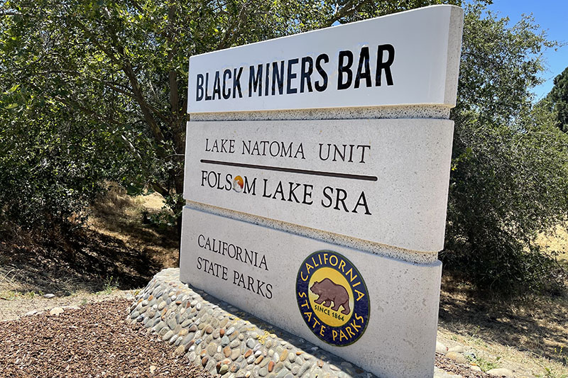 Black Miners Bar